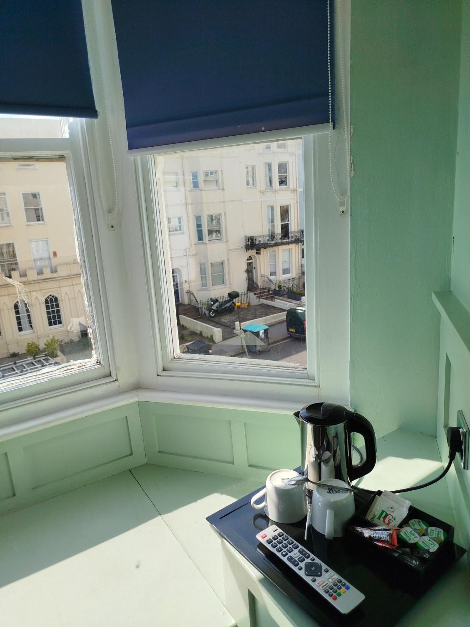 The Willows Hove Exterior foto